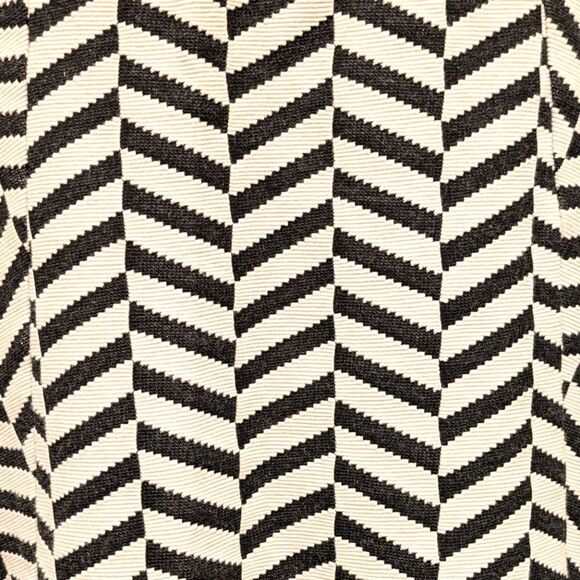 EUC Zara Trafaluc S Stretch Knit Black And Whire Patterned Mini Skirt - Picture 4 of 5